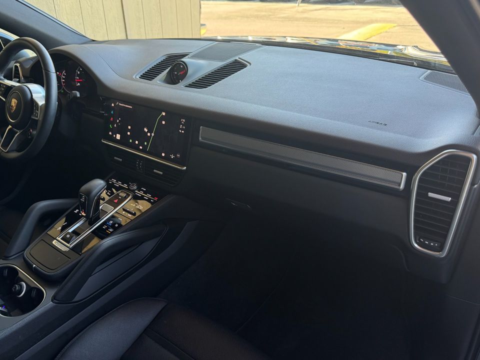 2023 Porsche Cayenne