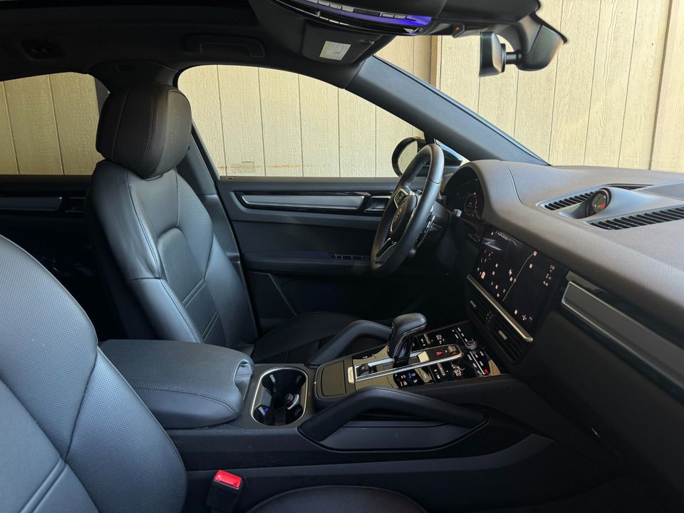 2023 Porsche Cayenne