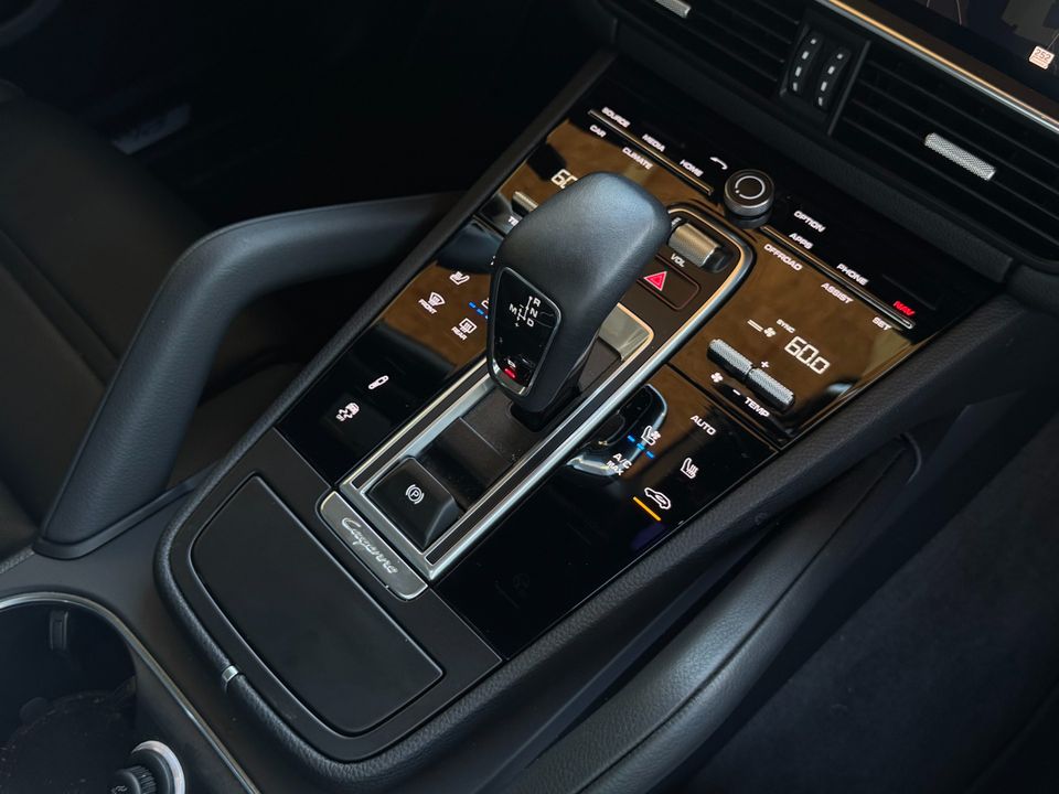 2023 Porsche Cayenne