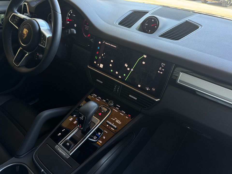 2023 Porsche Cayenne