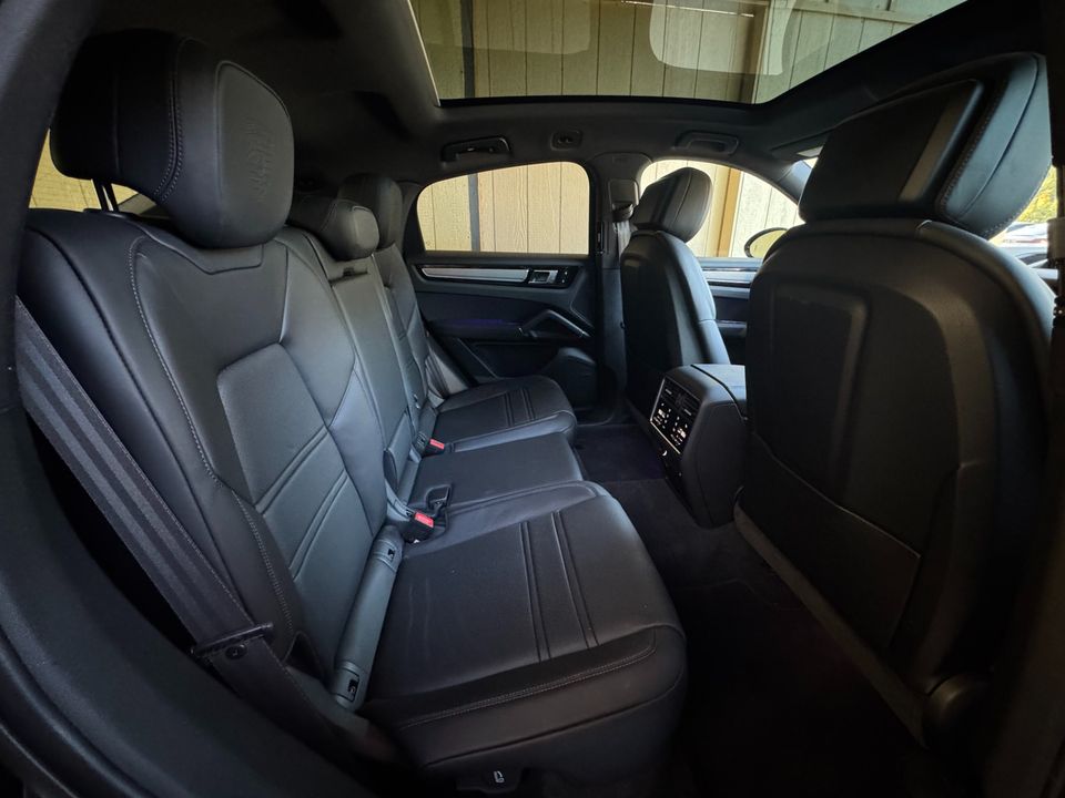 2023 Porsche Cayenne