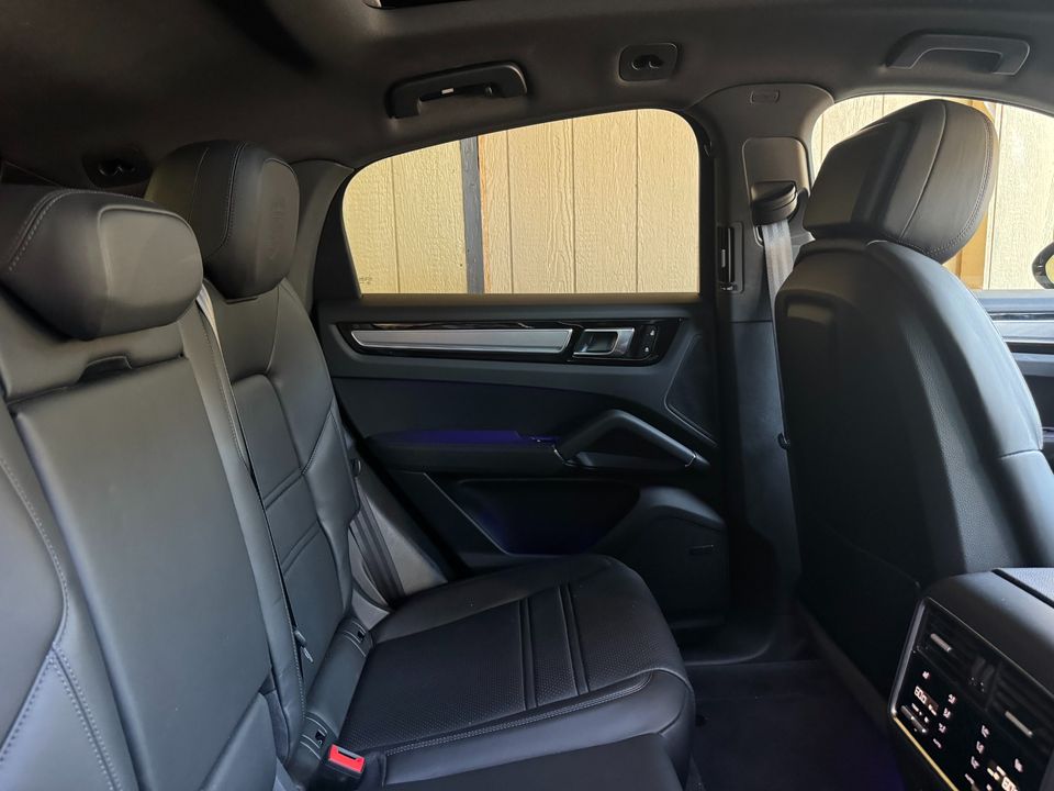 2023 Porsche Cayenne