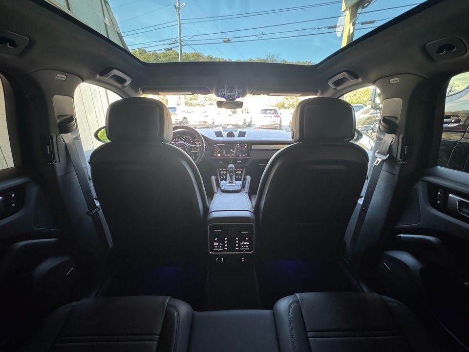 2023 Porsche Cayenne
