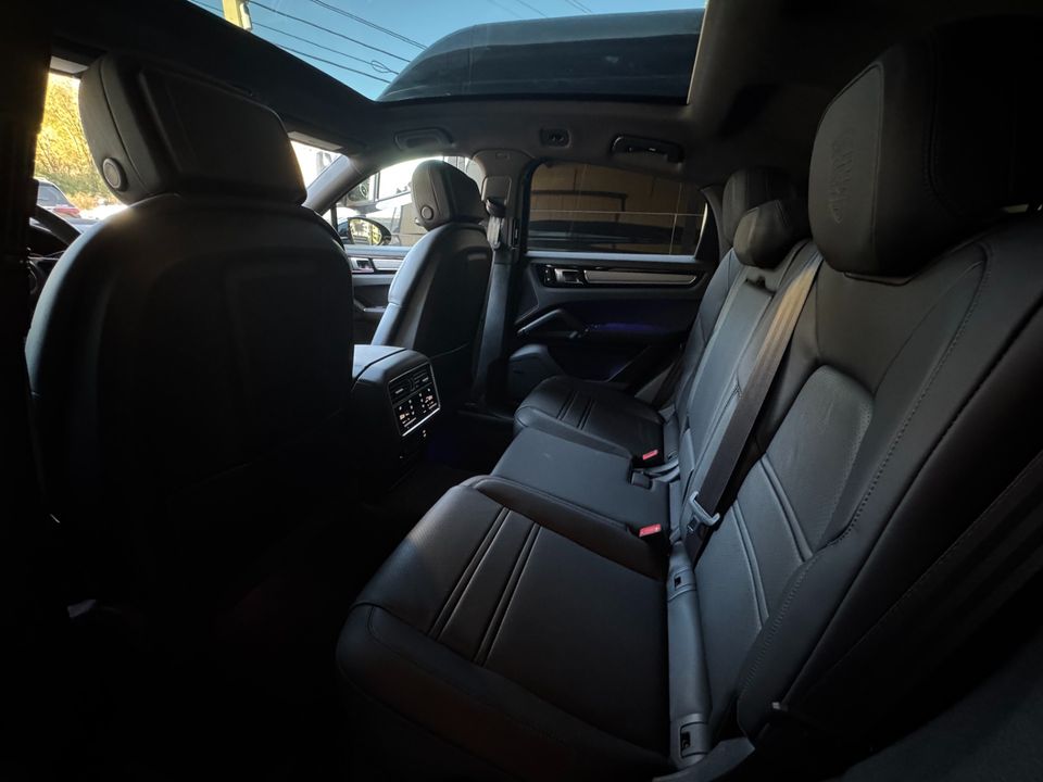 2023 Porsche Cayenne
