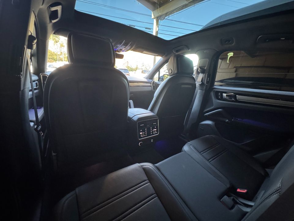 2023 Porsche Cayenne