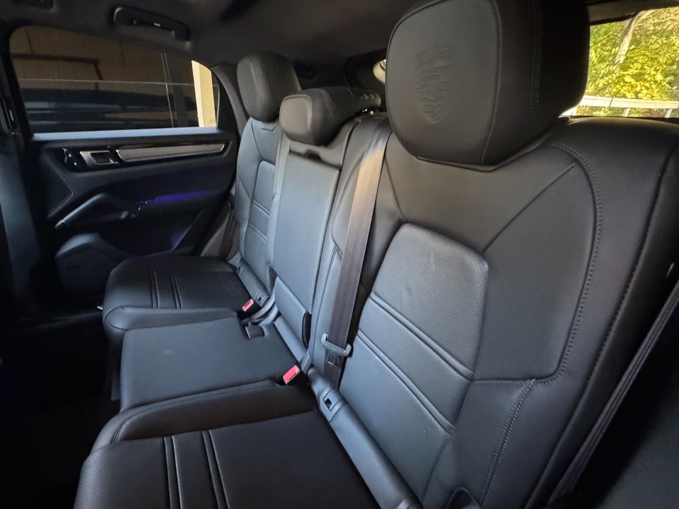 2023 Porsche Cayenne