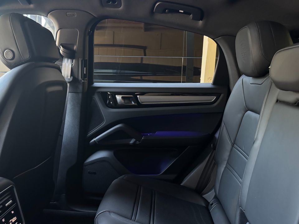 2023 Porsche Cayenne
