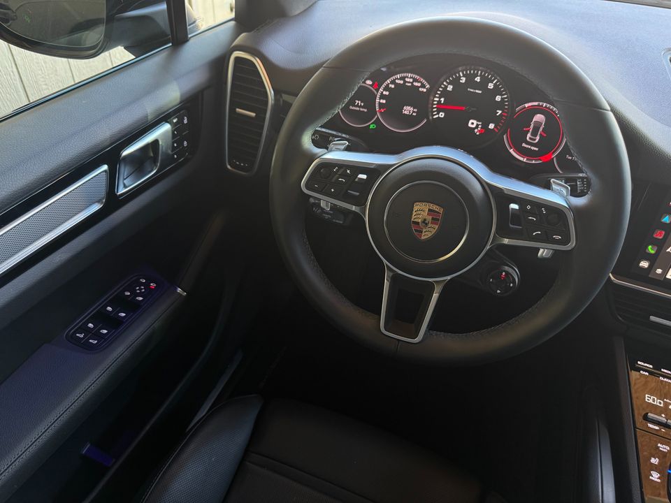 2023 Porsche Cayenne