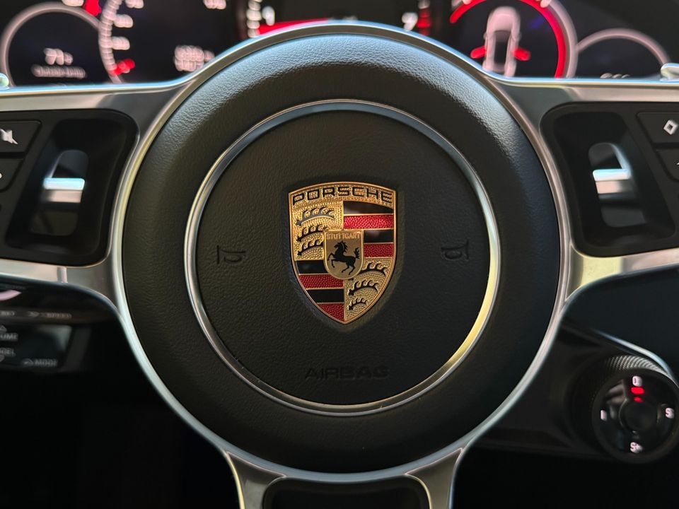 2023 Porsche Cayenne