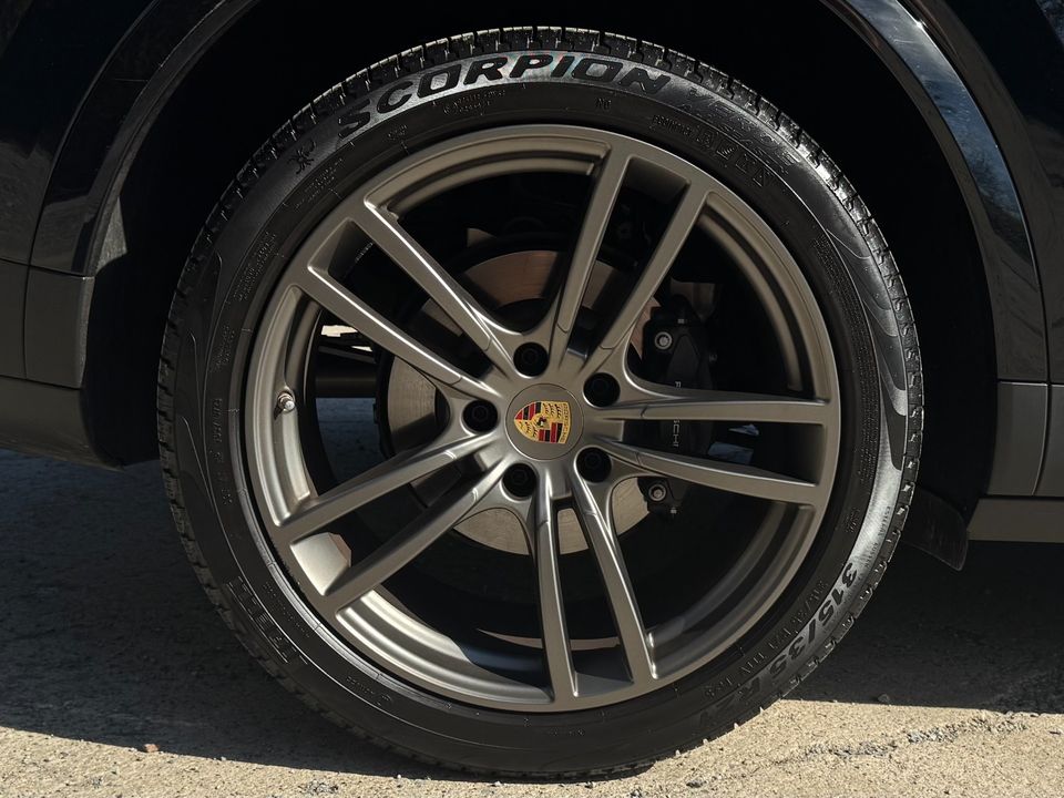 2023 Porsche Cayenne