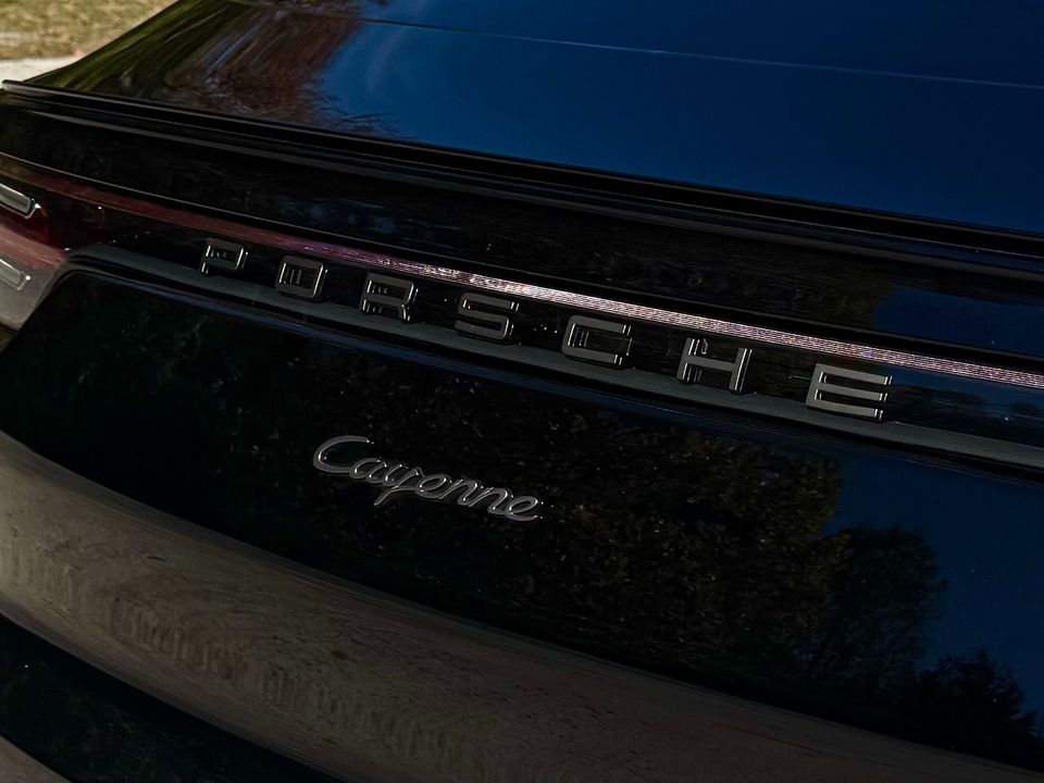 2023 Porsche Cayenne