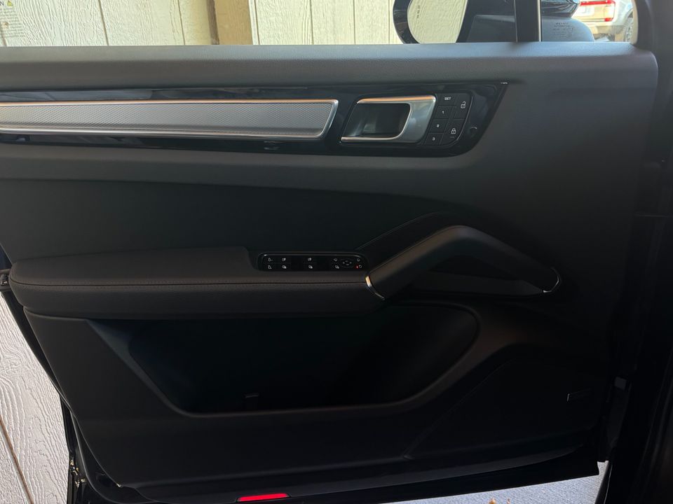 2023 Porsche Cayenne