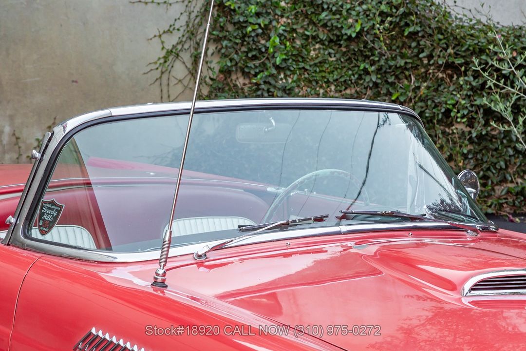 1955 Ford Thunderbird