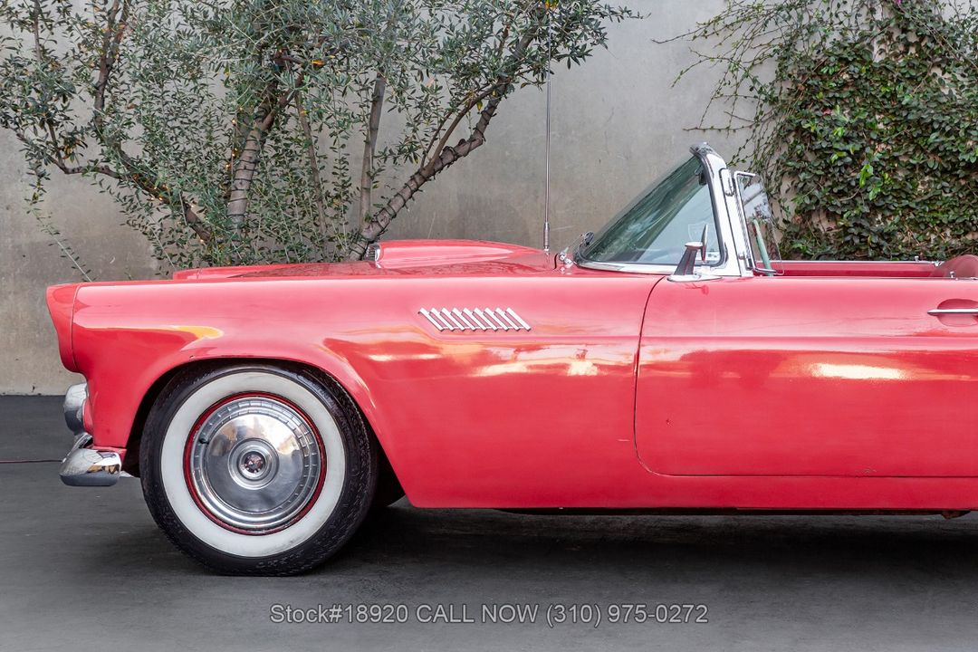 1955 Ford Thunderbird