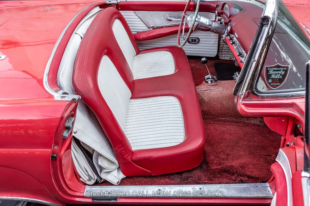 1955 Ford Thunderbird