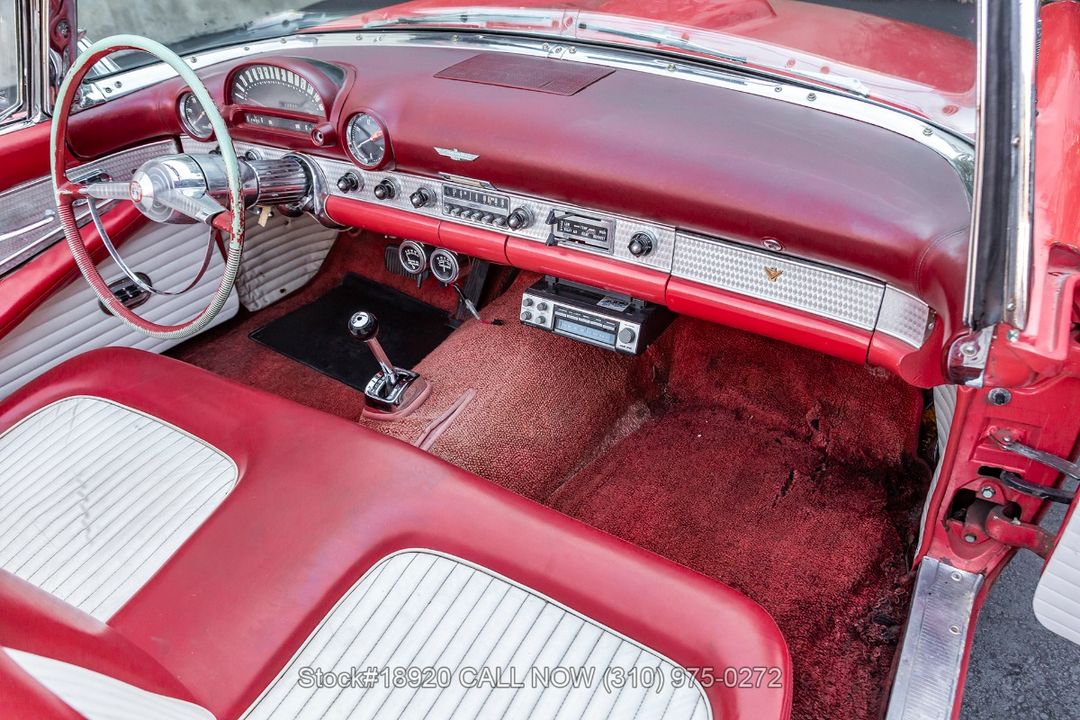 1955 Ford Thunderbird