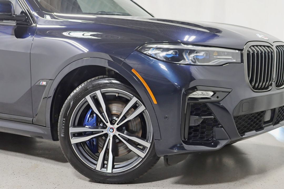 2022 BMW X7