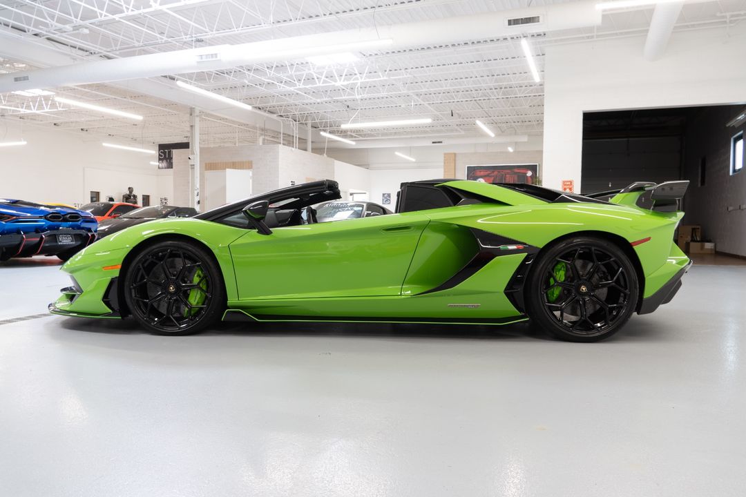 2021 Lamborghini Aventador