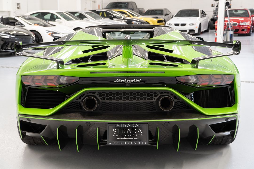 2021 Lamborghini Aventador