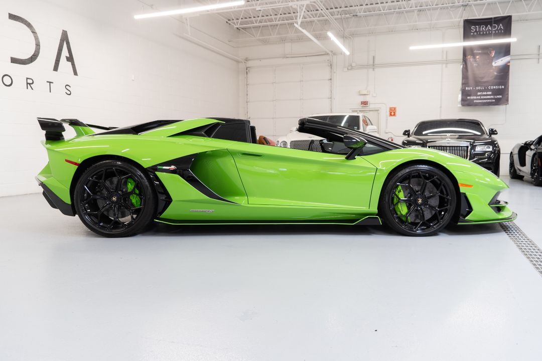 2021 Lamborghini Aventador