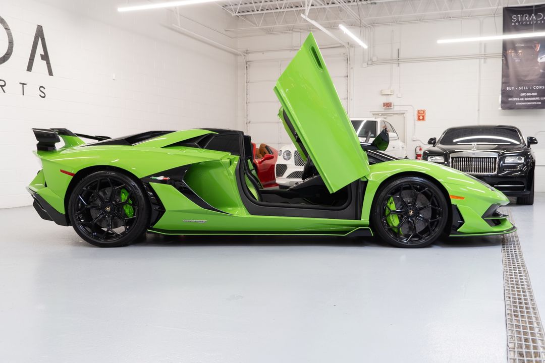 2021 Lamborghini Aventador