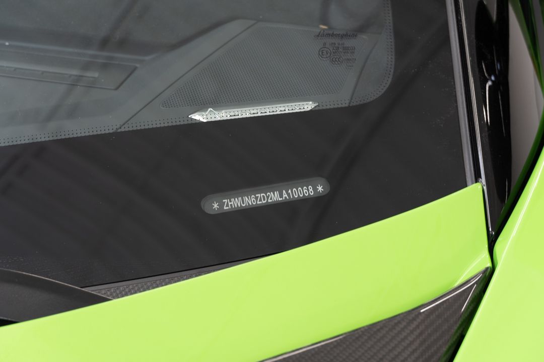 2021 Lamborghini Aventador