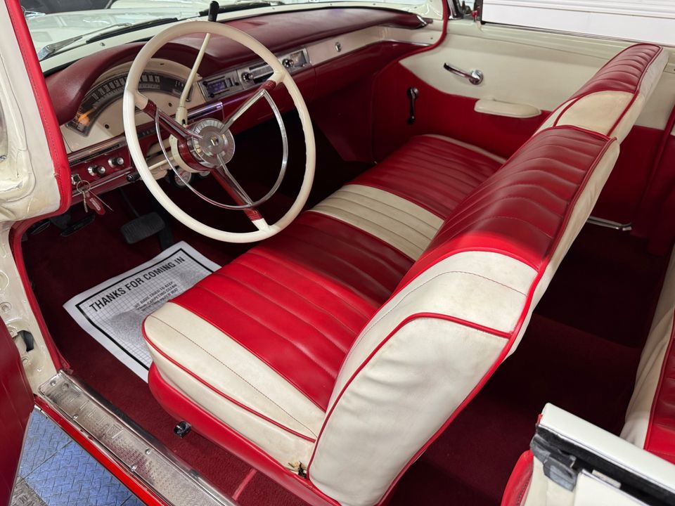 1957 Ford Fairlane