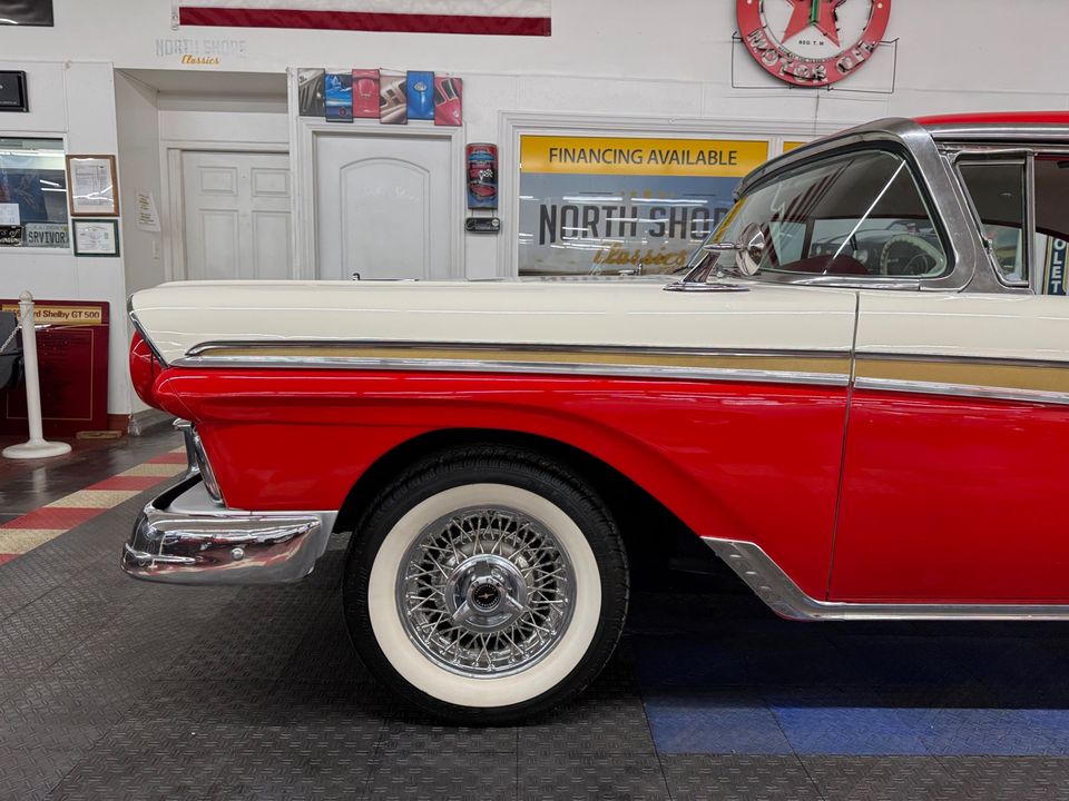 1957 Ford Fairlane