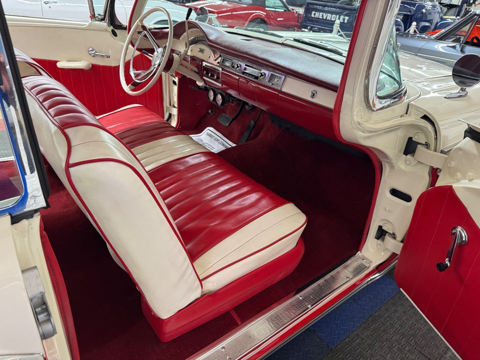 1957 Ford Fairlane