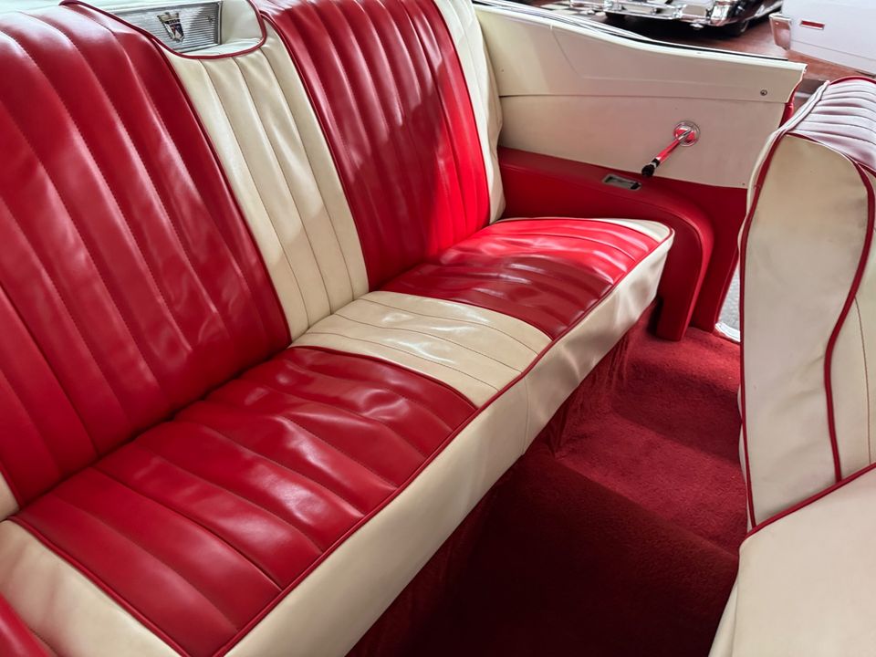 1957 Ford Fairlane