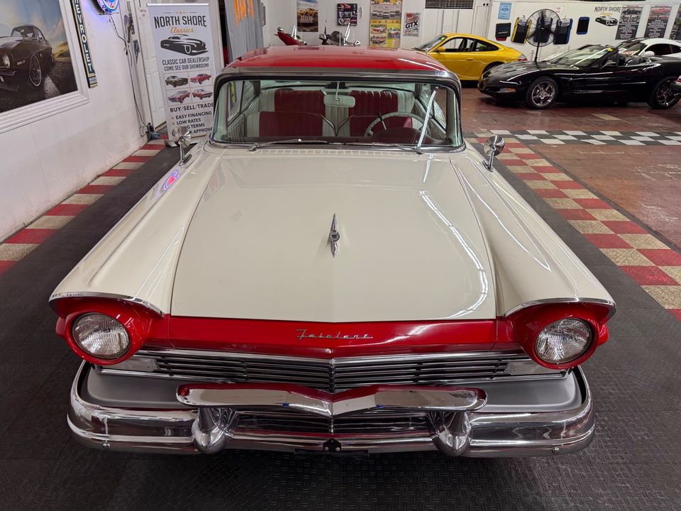 1957 Ford Fairlane