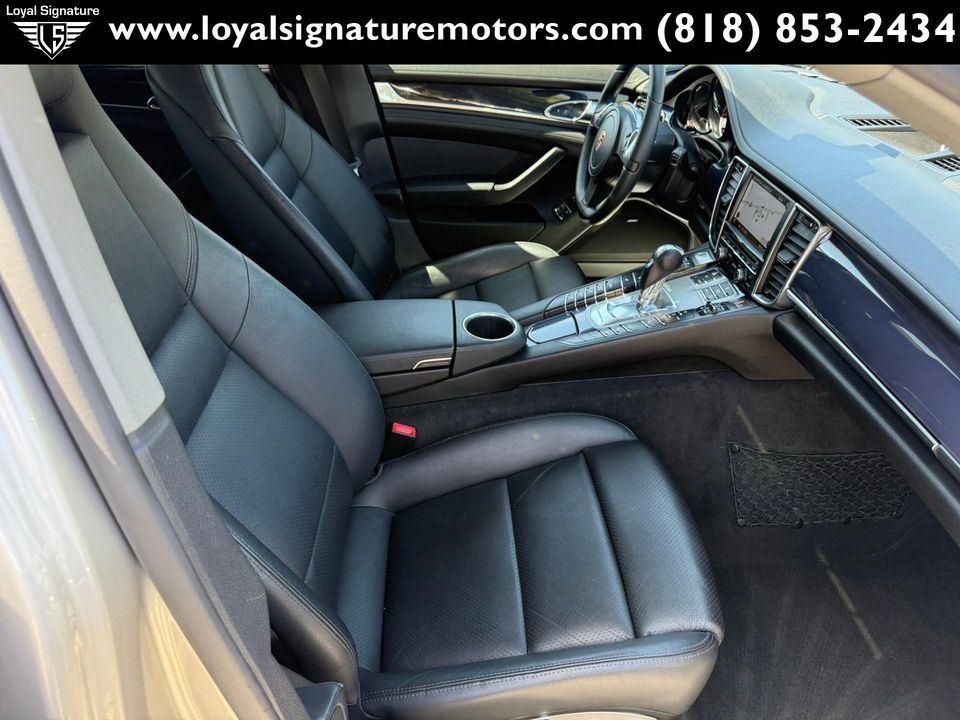 2013 Porsche Panamera