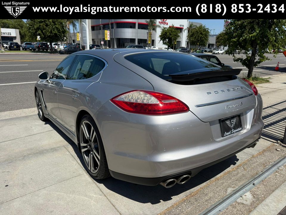 2013 Porsche Panamera