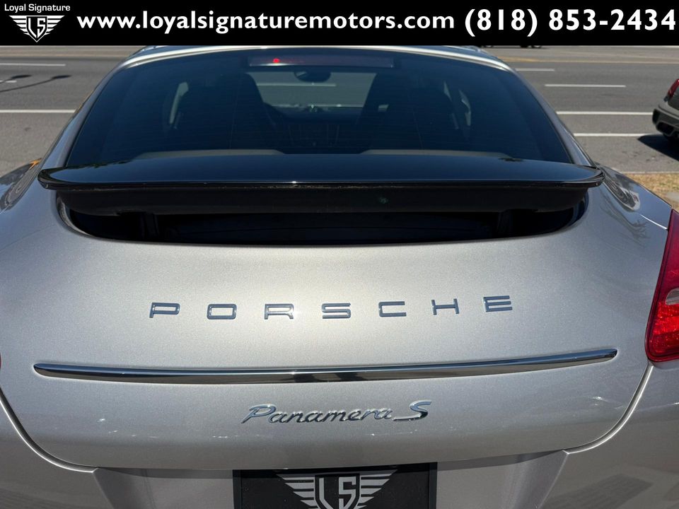 2013 Porsche Panamera