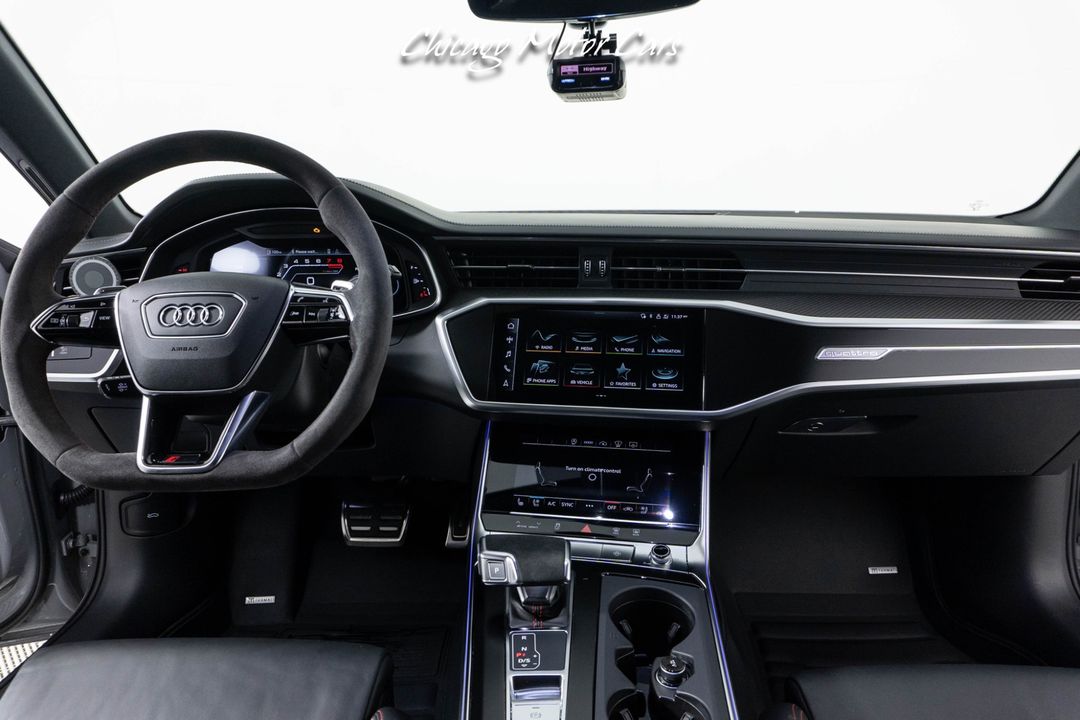 2022 Audi RS 6 Avant