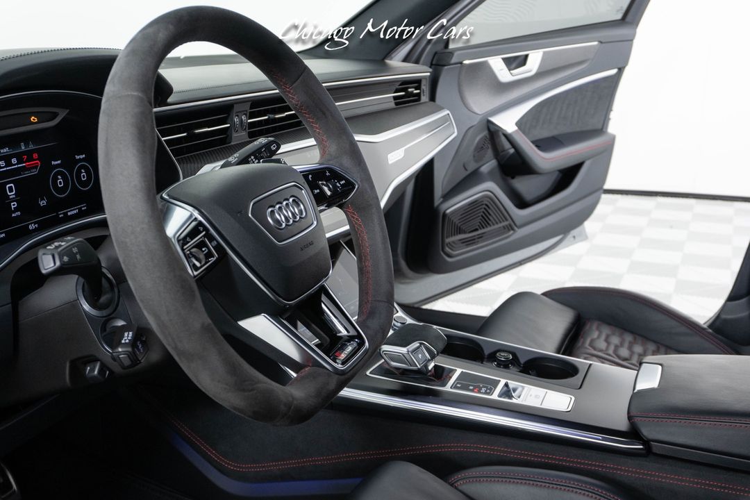 2022 Audi RS 6 Avant