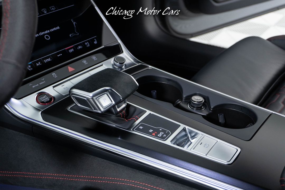 2022 Audi RS 6 Avant