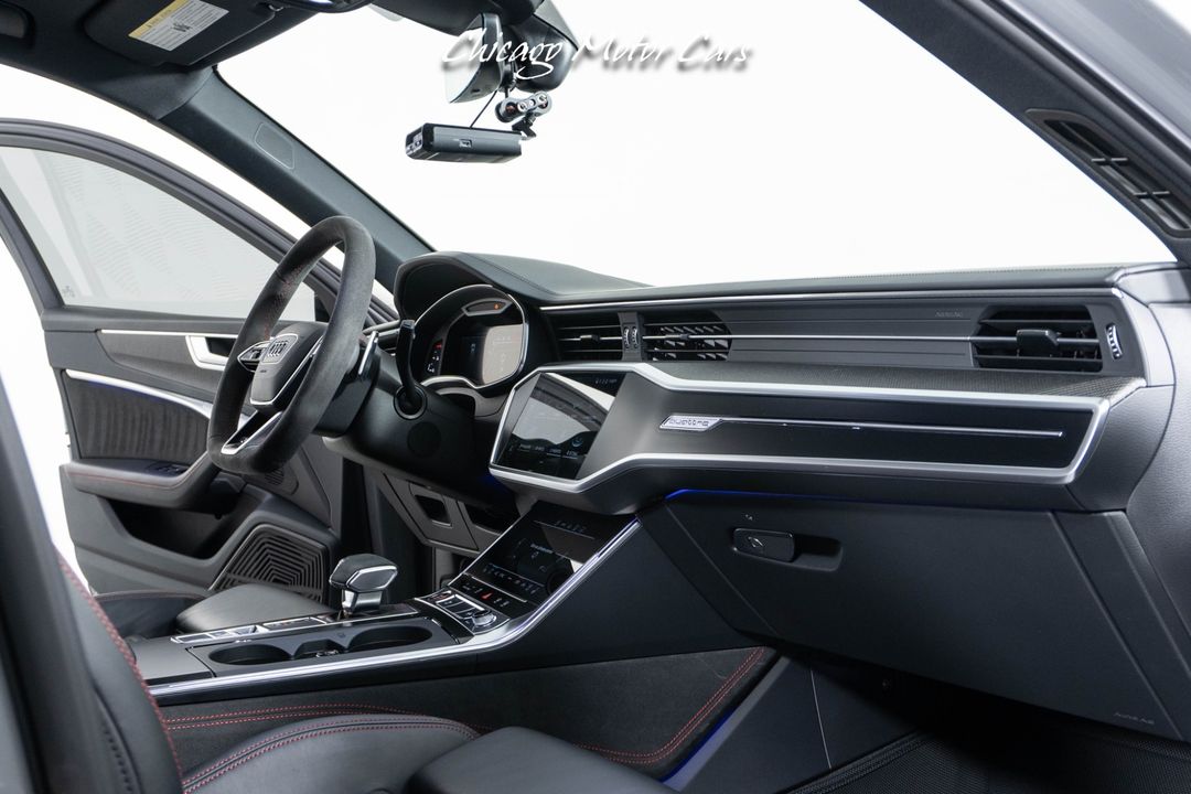 2022 Audi RS 6 Avant