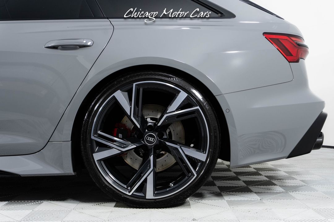 2022 Audi RS 6 Avant