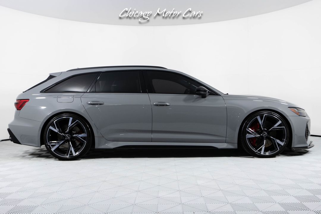 2022 Audi RS 6 Avant
