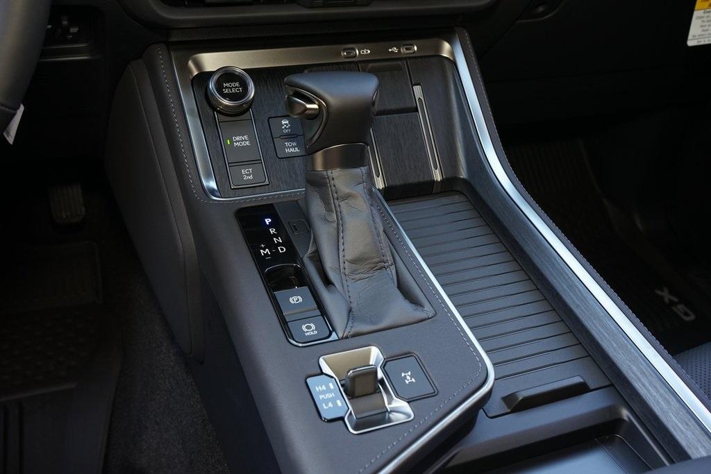2025 Lexus GX 550