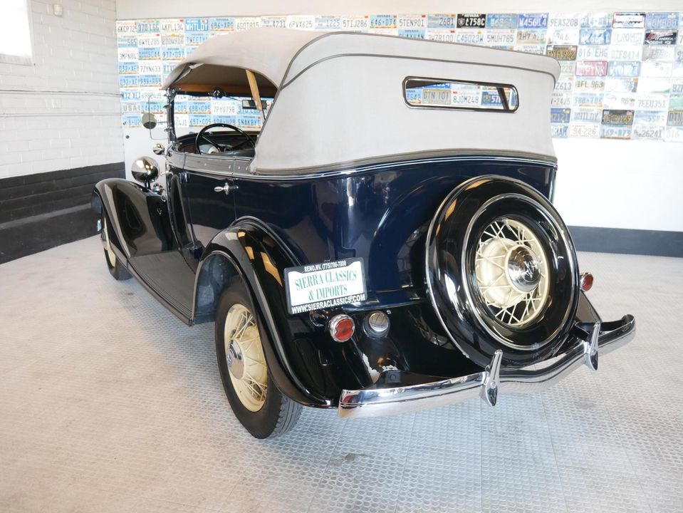 1933 Ford Phaeton