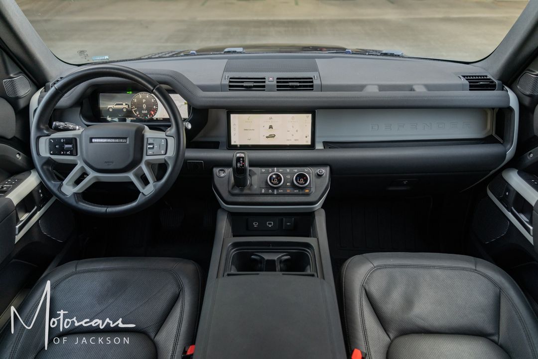 2023 Land Rover Defender