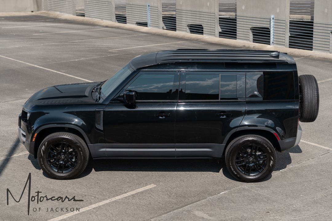 2023 Land Rover Defender