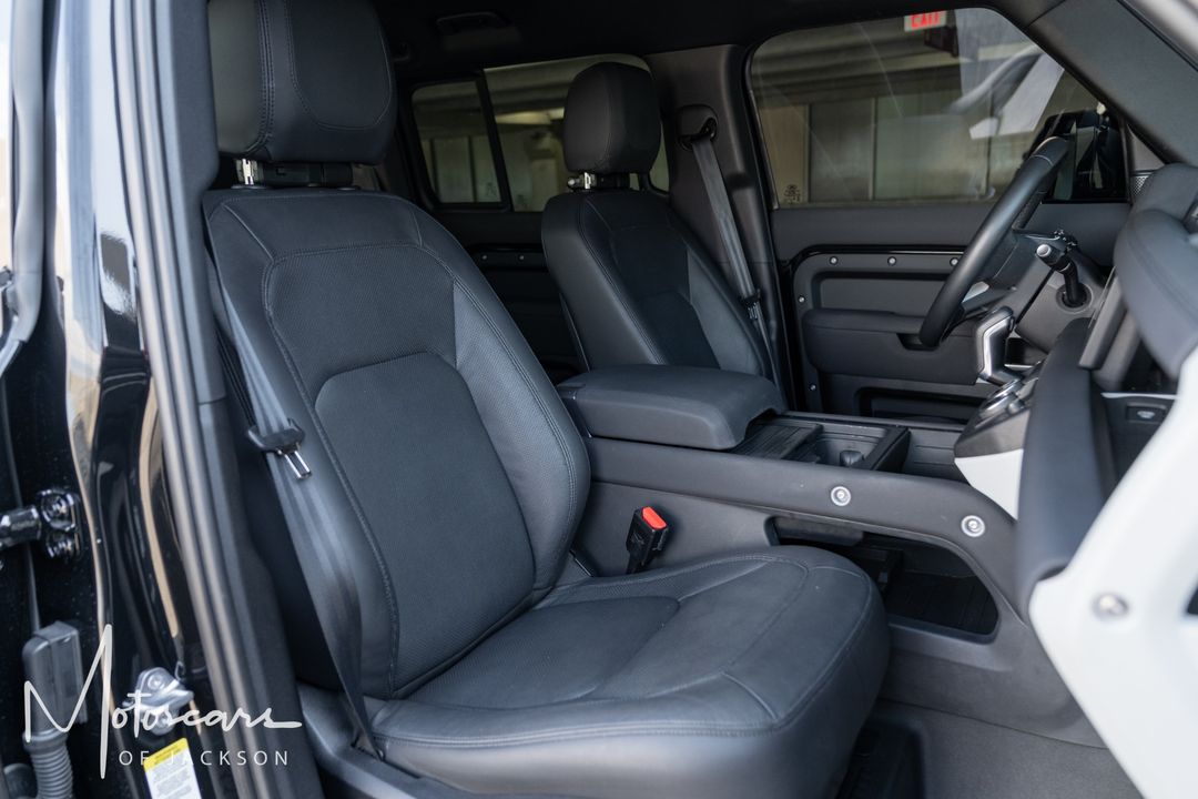 2023 Land Rover Defender