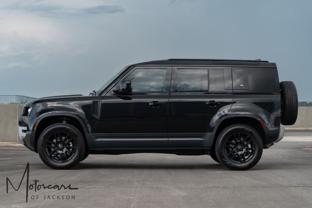 2023 Land Rover Defender