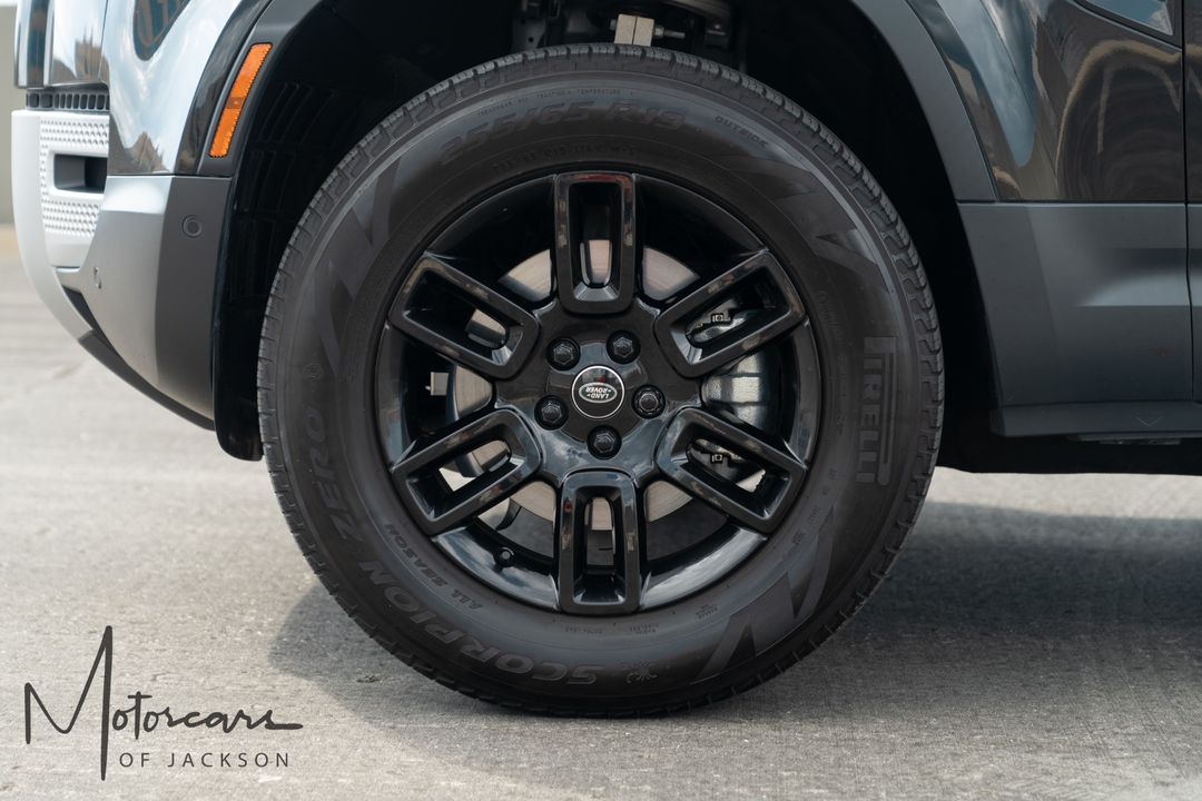 2023 Land Rover Defender