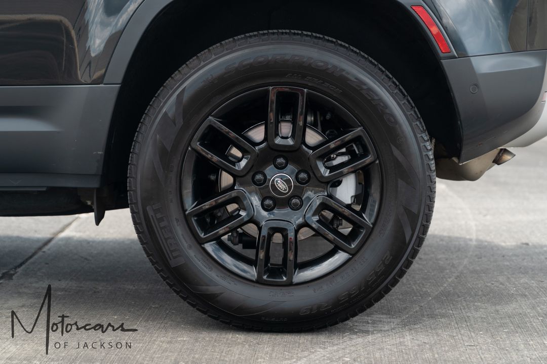 2023 Land Rover Defender