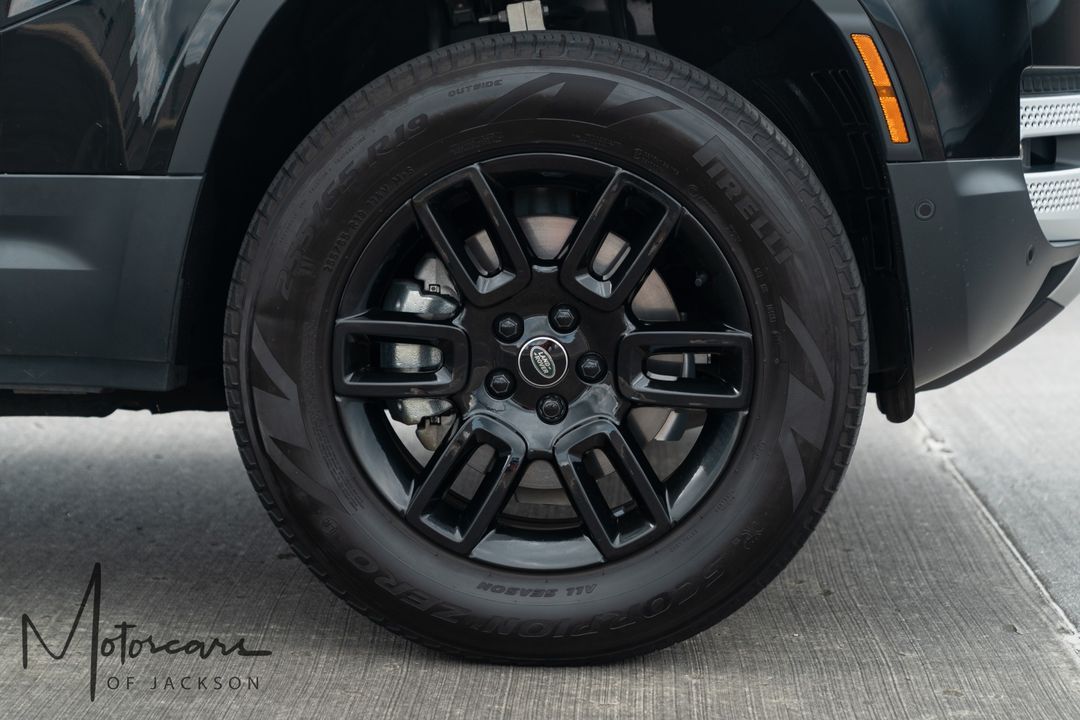 2023 Land Rover Defender