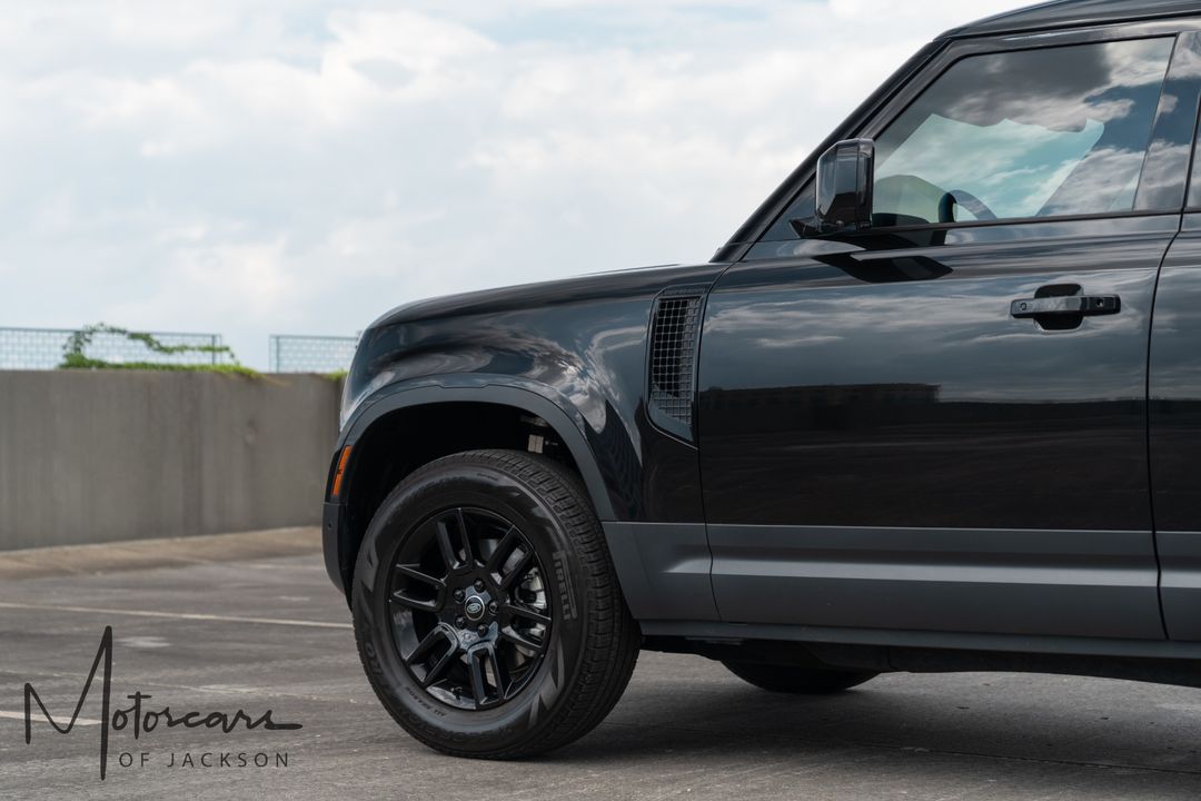 2023 Land Rover Defender